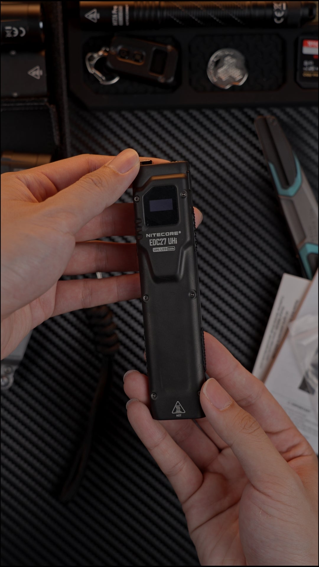 EDC27 UHI Flashlight