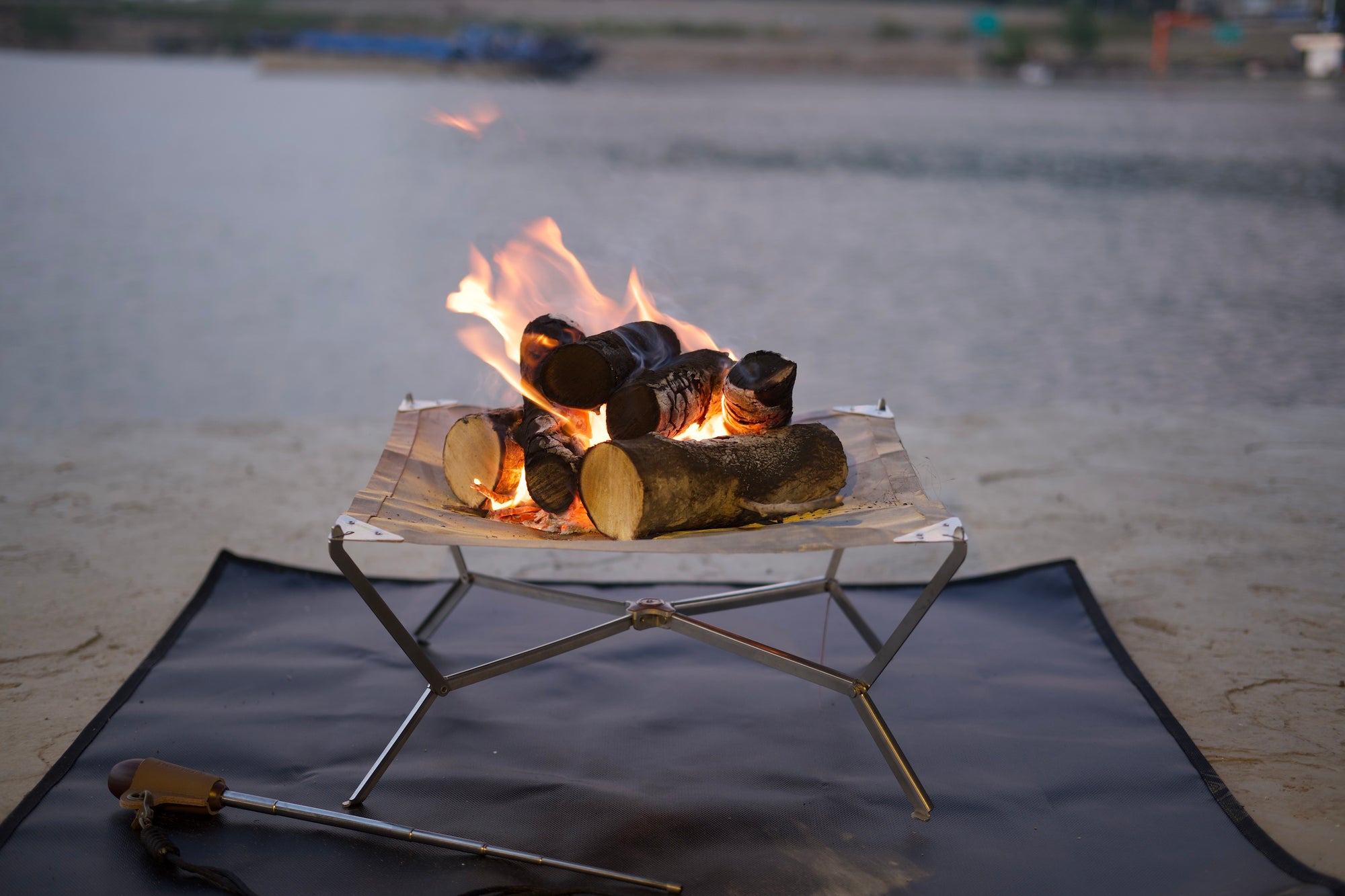 Sunset Ultralight Foldable Fire Pit Grill