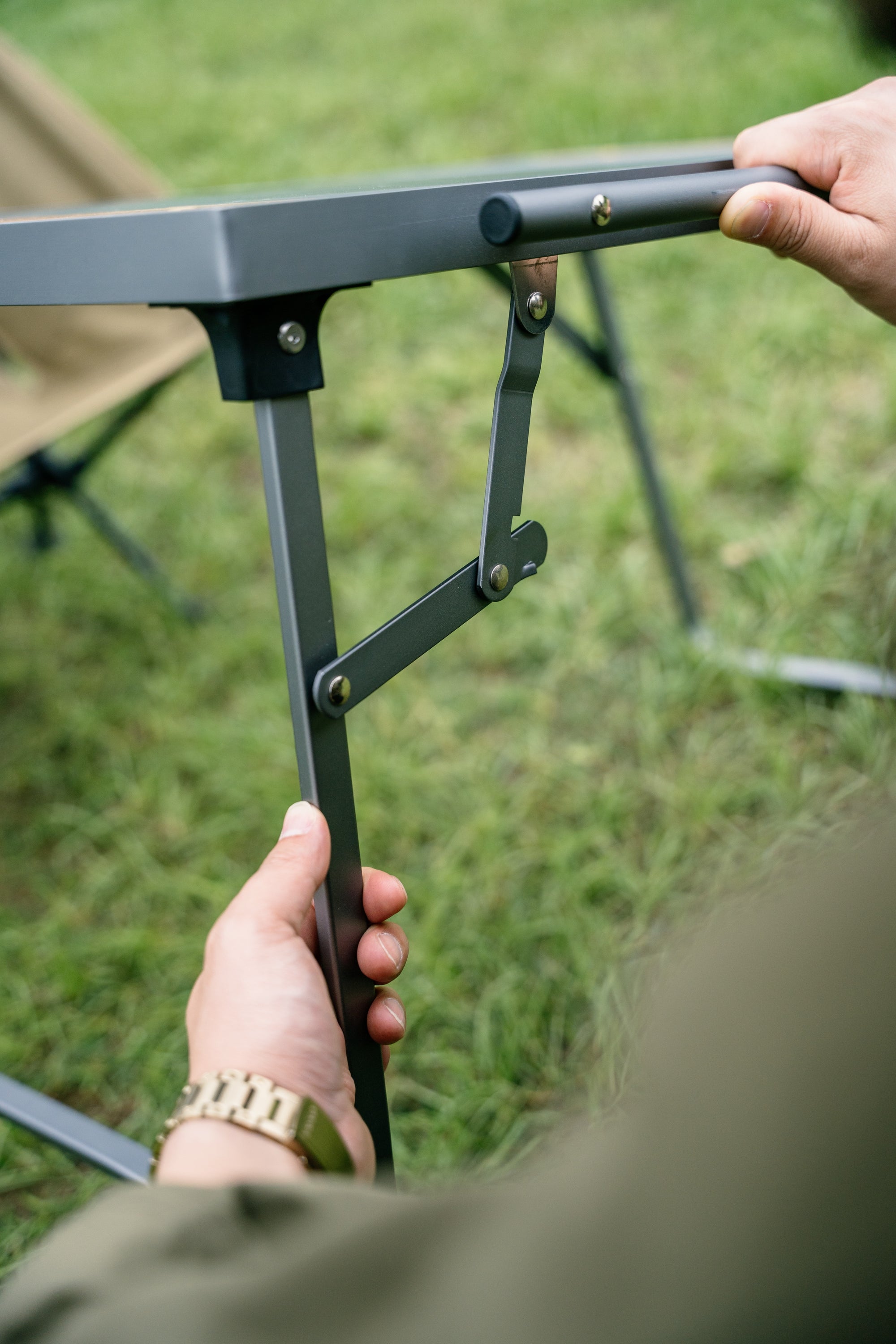 Traveler-Glacier Modular Combination Desk