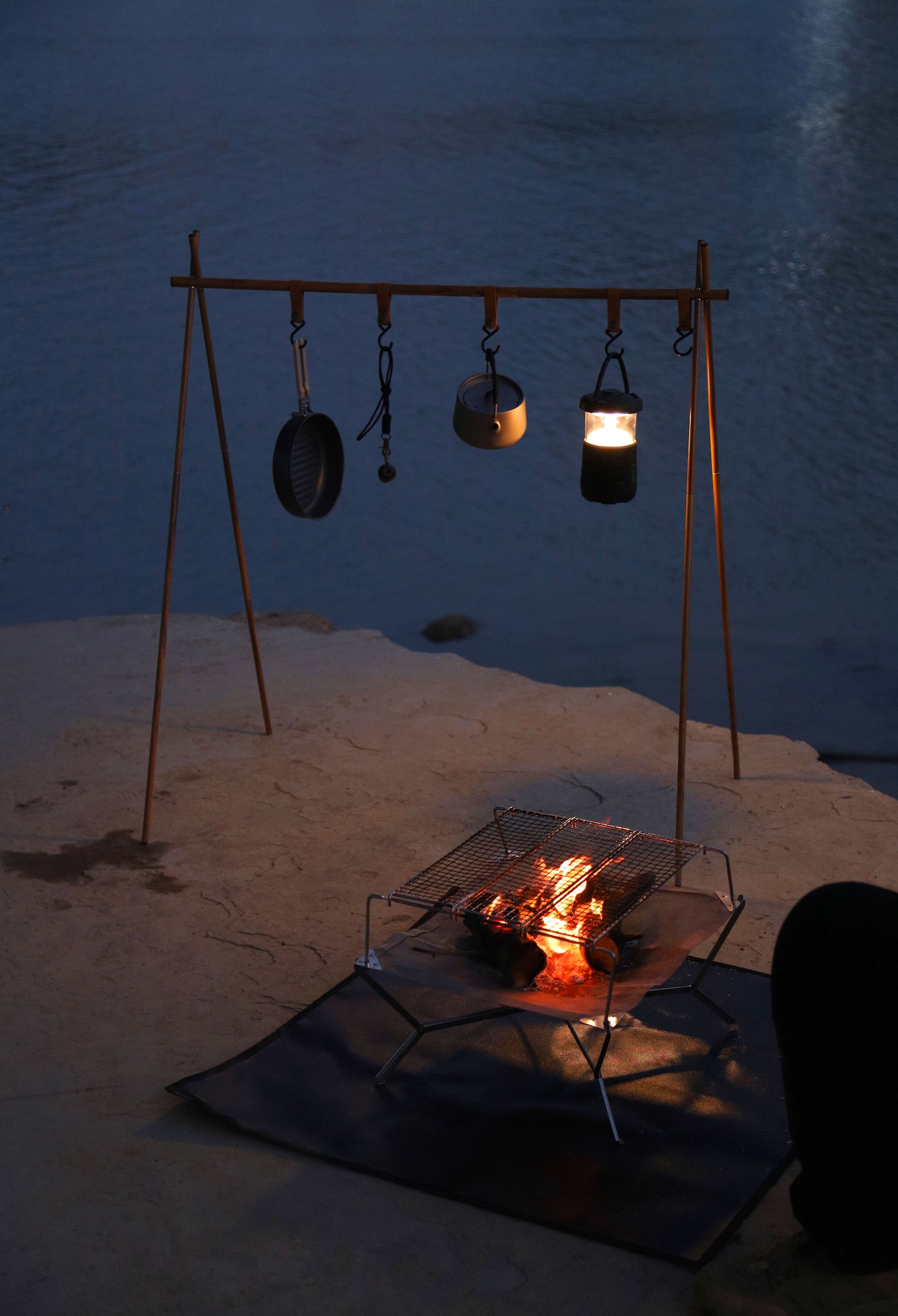 Sunset Ultralight Foldable Fire Pit Grill