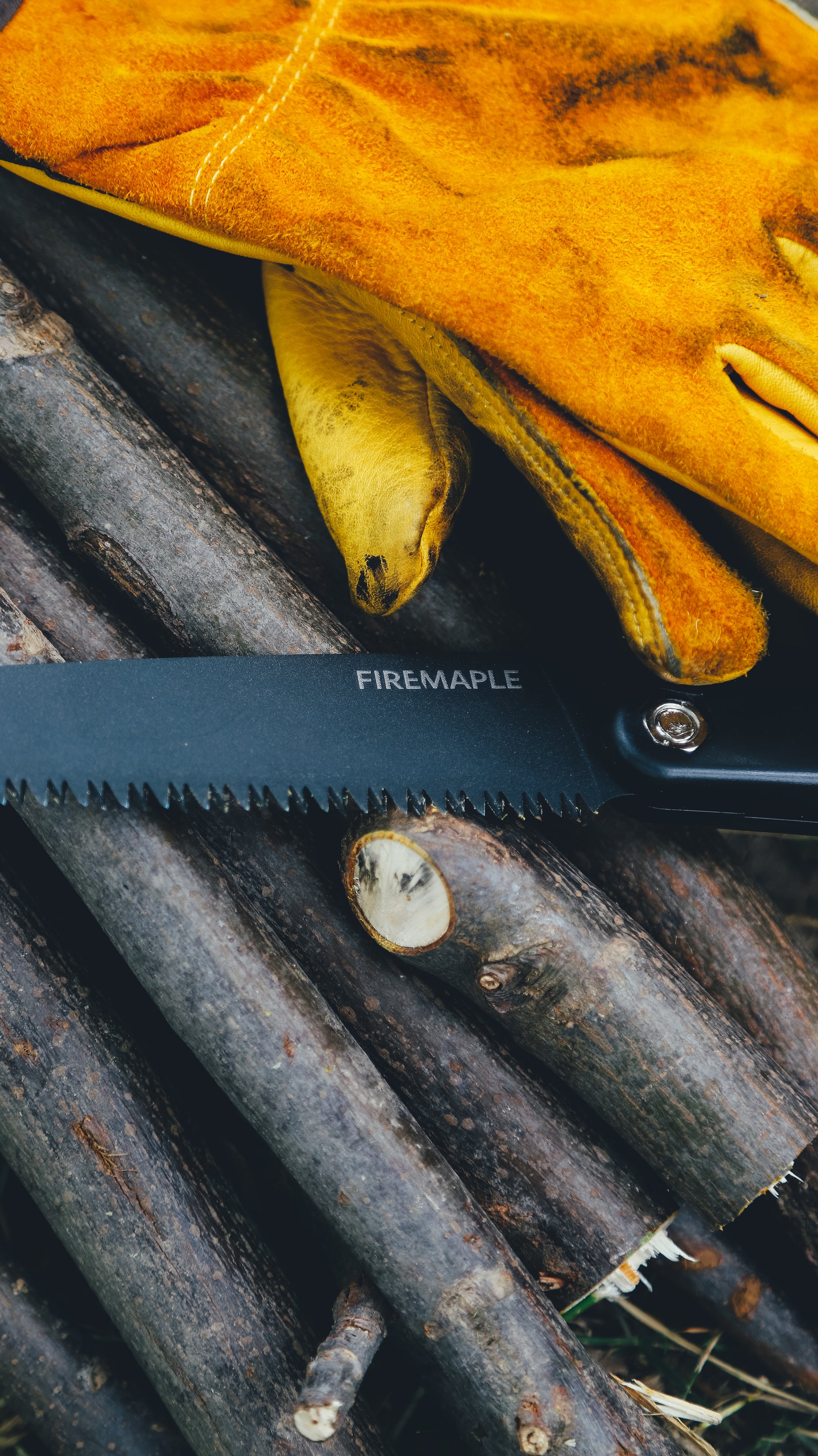 Knight Folding Hand Saw