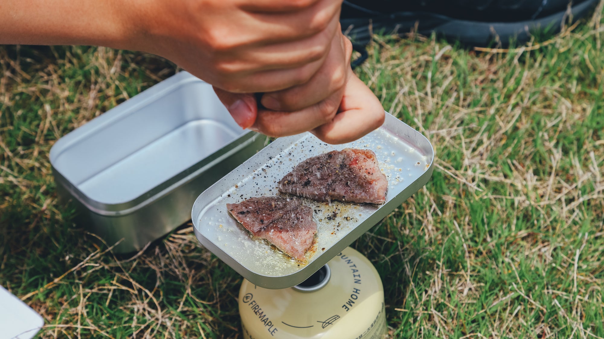 Frost 0.8L Aluminium Lunch box