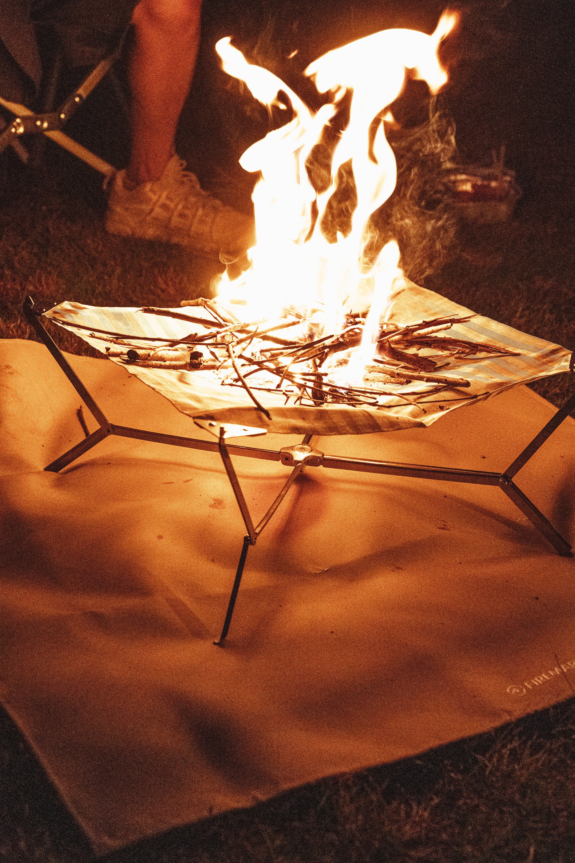 Sunset Ultralight Foldable Fire Pit Grill